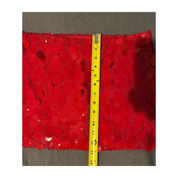 Edikted Red Sequin Mini Skirt Women’s Size M NWT Party Holiday Clubwear - Picture 4 of 4